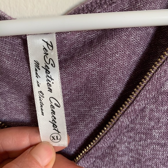 Purple zip up sweater - Picture 2 of 3